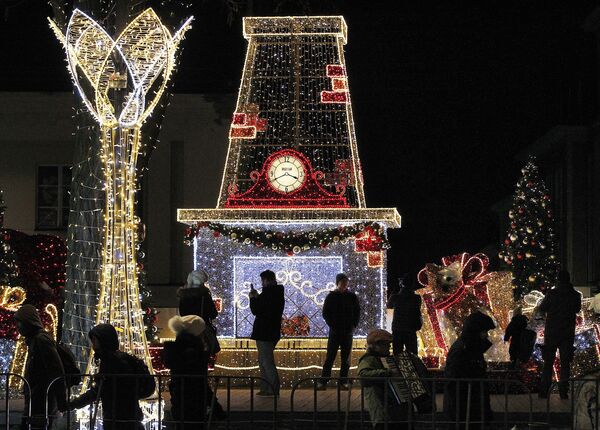 Ánh đèn Giáng sinh ở Ba Lan - Sputnik Việt Nam
