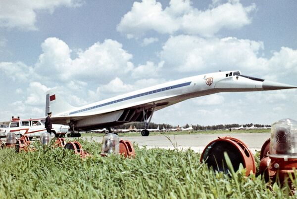 máy bay siêu thanh Tu-144 máy bay siêu thanh Tu-144 - Sputnik Việt Nam