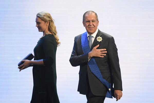 Bộ trưởng Ngoại giao Liên bang Nga Sergey Lavrov tại lễ trao giải thưởng Đức tin và trung thành của Quỹ quốc tế Andrey Pervozvanhyi. - Sputnik Việt Nam