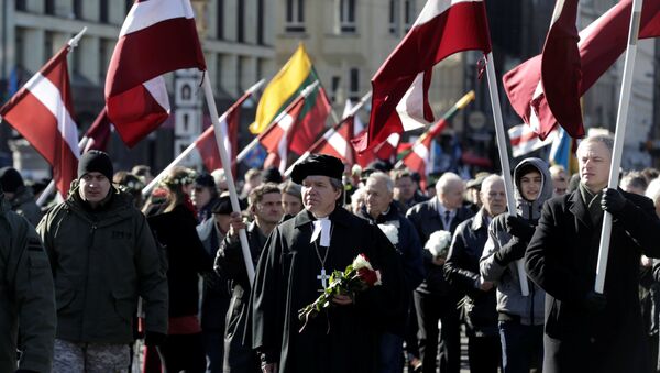 Lễ rước đoàn quân Waffen SS và những người ủng hộ họ ở Riga - Sputnik Việt Nam