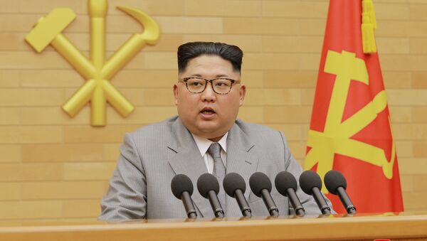 North Korea's leader Kim Jong Un speaks during a New Year's Day speech in Pyongyang on January 1, 2018 - Sputnik Việt Nam