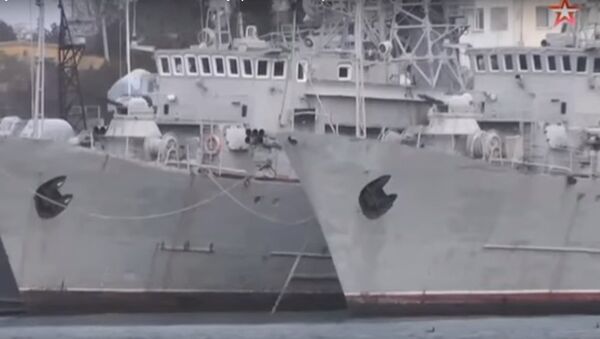 Tàu chiến Ukraina ở Crưm - Sputnik Việt Nam
