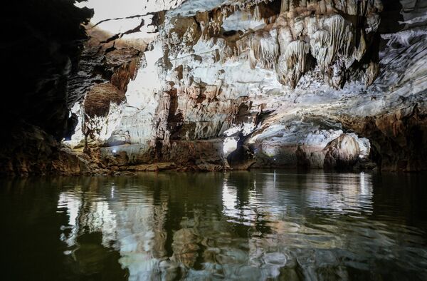 Động Phong Nha ở Vườn Quốc gia Phong Nha- Kẻ bàng ở Việt Nam. Động Phong Nha ở Vườn Quốc gia Phong Nha- Kẻ bàng ở Việt Nam. - Sputnik Việt Nam