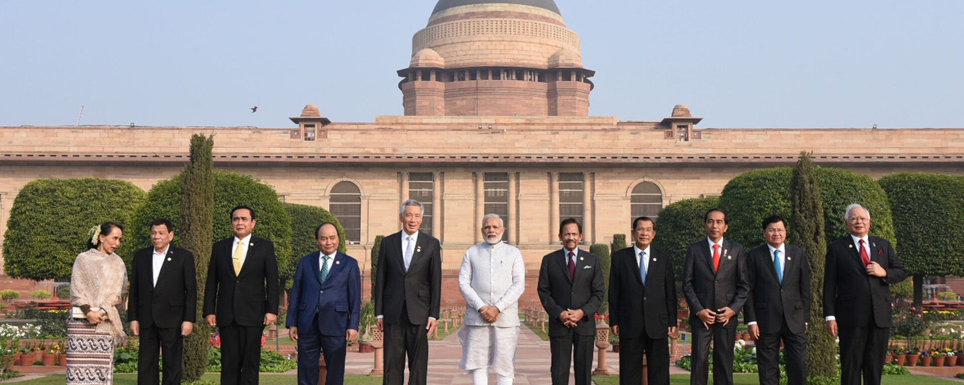 Thủ tướng Ấn Độ Narendra Modi với đại diện các nước thành viên ASEAN tại New Delhi, Ấn Độ - Sputnik Việt Nam, 1920, 05.07.2022