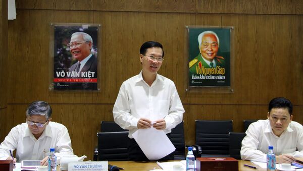 Ông Võ Văn Thưởng, Ủy viên Bộ Chính trị, Bí thư TƯ Đảng, Trưởng ban Tuyên giáo TƯ làm việc với Nhà xuất bản Trẻ - Sputnik Việt Nam