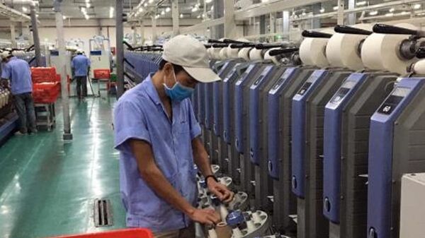 Sản xuất sợi xuất khẩu tại Công ty Cổ phần Sợi Phú Mai - Khu công nghiệp Phú Bài Huế. - Sputnik Việt Nam