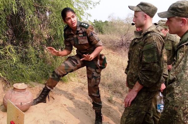 Nữ sỹ quan quân đội Ấn Độ - Sputnik Việt Nam
