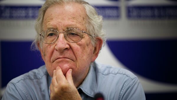 Noam Chomsky - Sputnik Việt Nam