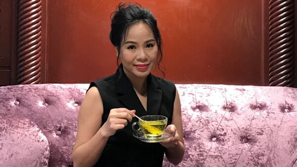 Nghỉ việc văn phòng để rẽ ngang sang làm kinh doanh, đến nay chị Hòa đã là chủ của một doanh nghiệp hàng thời trang Việt Nam xuất khẩu và là bà trùm buôn vàng đỏ lớn nhất Việt Nam - Sputnik Việt Nam