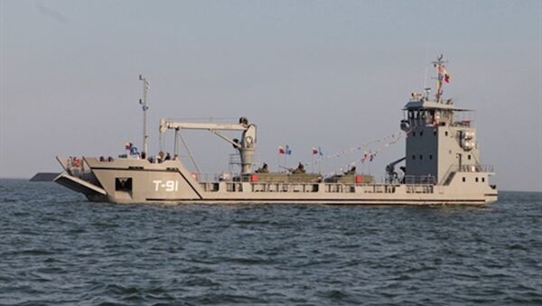 Tàu đổ bộ/hậu cần Roro 5612 Việt Nam đóng cho Hải quân Venezuela - Sputnik Việt Nam