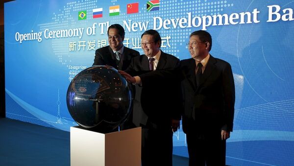 Ngày 21 tháng 7, Ngân hàng phát triển mới - Ngân hàng BRICS đã khai trương tại Thượng Hải - Sputnik Việt Nam