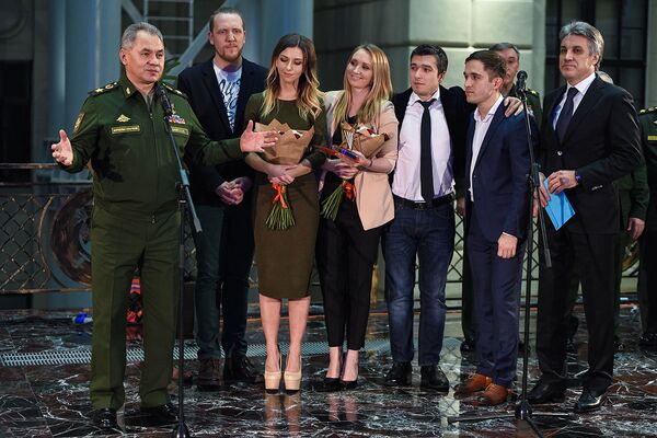 Sergei Shoigu phát biểu trong cuộc thi giọng hát Ngôi sao mới Sergei Shoigu phát biểu trong cuộc thi giọng hát Ngôi sao mới - Sputnik Việt Nam