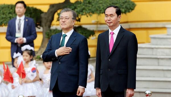 Tổng thống Hàn Quốc Moon Jae In và Chủ tịch nước Trần Đại Quang - Sputnik Việt Nam
