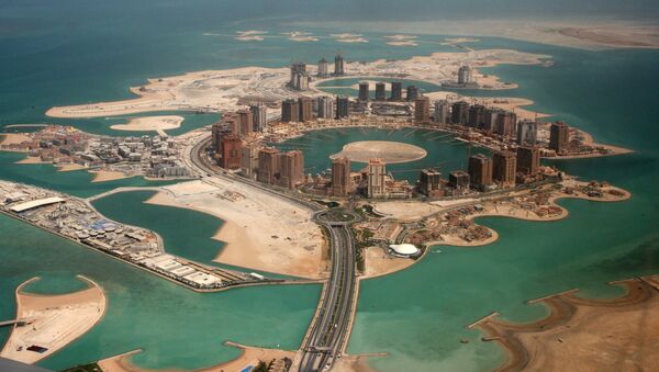 An aerial view shows the pearl Qatar project in Doha, Qatar, Thursday, April 8, 2010 - Sputnik Việt Nam