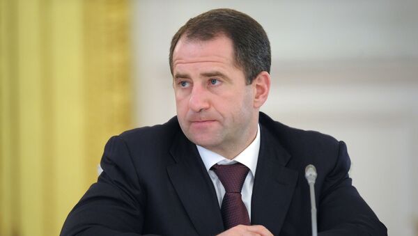 phái viên tổng thống khu vực Volga, cựu lãnh đạo Ủy ban nhà nước về giải trừ quân bị Mikhail Babich - Sputnik Việt Nam