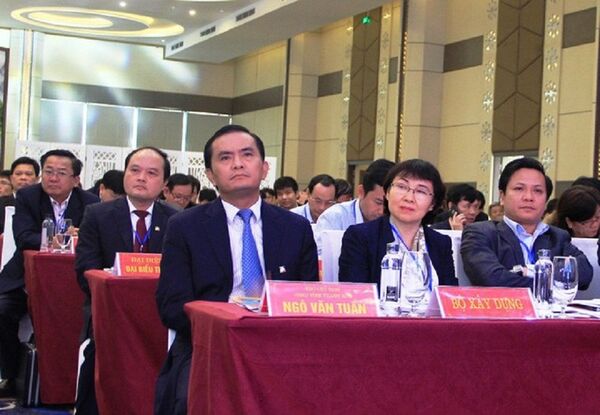 Dính kỷ luật nặng ông Tất Thành Cang và Ngô Văn Tuấn vẫn được bổ nhiệm: Bó tay! Dính kỷ luật nặng ông Tất Thành Cang và Ngô Văn Tuấn vẫn được bổ nhiệm: Bó tay! - Sputnik Việt Nam