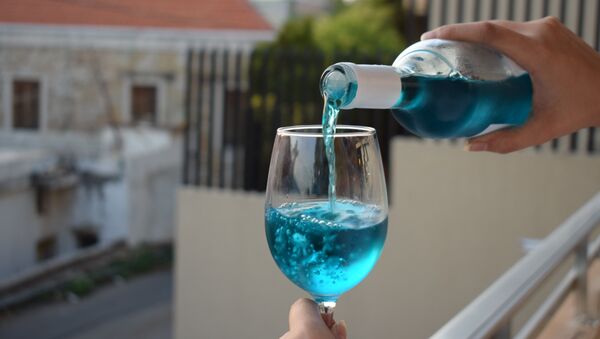 Lebanon bắt đầu xuất khẩu rượu vang màu xanh - Sputnik Việt Nam