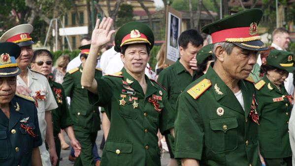 Những người tham gia hành động “Trung đoàn bất tử” tại Hà Nội. - Sputnik Việt Nam