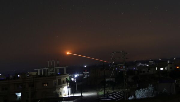 Сuộc không kích đêm vào lãnh thổ Syria - Sputnik Việt Nam