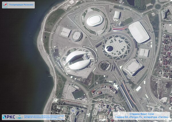 Hình ảnh do bộ máy vũ trụ Nga Resurs-P chụp sân vận động “Fisht” ở Sochi dành cho World Cup 2018 - Sputnik Việt Nam