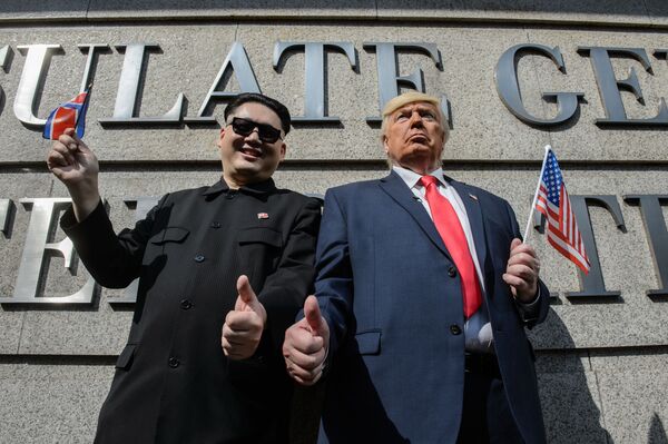 Người đóng thế Kim Jong-un và Donald Trump Người đóng thế Kim Jong-un và Donald Trump - Sputnik Việt Nam