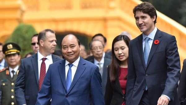 Chuyến thăm Việt Nam năm 2017 của Thủ tướng Justin Trudeau là cột mốc quan trọng trong quan hệ 45 năm giữa hai nước. - Sputnik Việt Nam