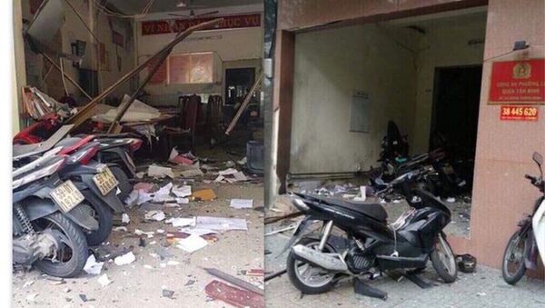 Hiện trường vụ nổ tại trụ sở Công an phường 12, quận Tân Bình. - Sputnik Việt Nam