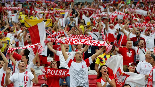 Fan bóng đá trước trận đấu World Cup giữa Ba Lan và Colombia - Sputnik Việt Nam