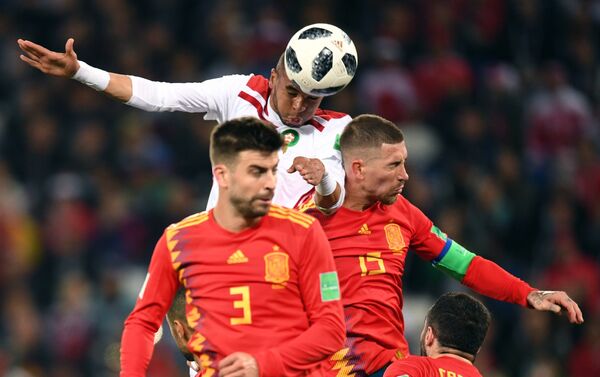 Trận đấu World Cup giữa Tây Ban Nha và Morocco - Sputnik Việt Nam