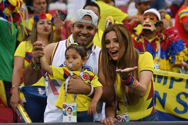 Những người hâm mộ đội tuyển quốc gia Colombia trước trận đấu World Cup giữa Colombia và Ba Lan - Sputnik Việt Nam