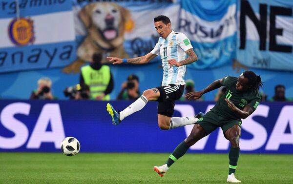 Trận đấu vòng bảng World Cup giữa đội tuyển Argentina và Nigeria - Sputnik Việt Nam