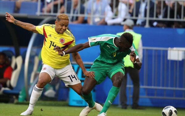 Trận đấu vòng bảng World Cup giữa đội tuyển Senegal và Colombia - Sputnik Việt Nam