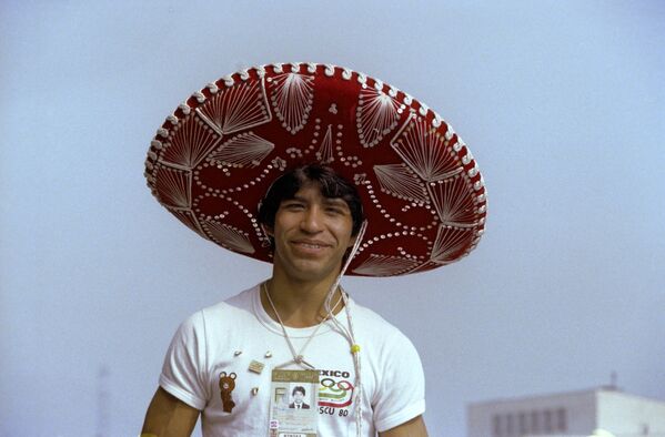 Vận động viên đến từ Mexico tại Olympic mùa hè XXII (19 tháng bảy - 3 tháng tám), 1980 - Sputnik Việt Nam