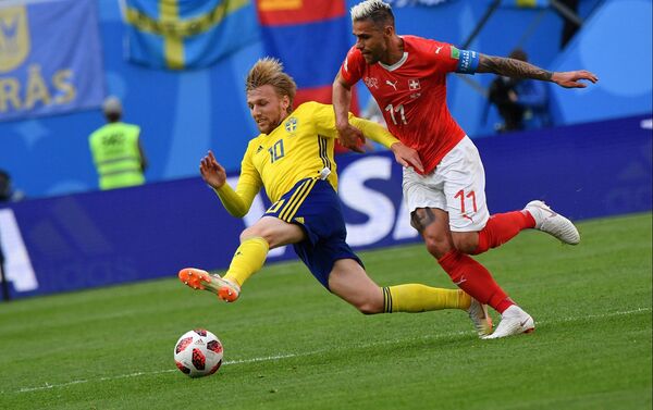 Trận đấu World Cup giữa đội tuyển Thụy Điển và Thụy Sĩ - Sputnik Việt Nam