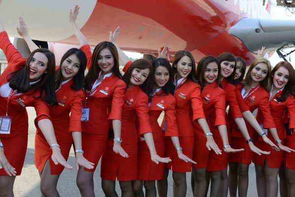 Tiếp viên hàng không Air Asia - Sputnik Việt Nam
