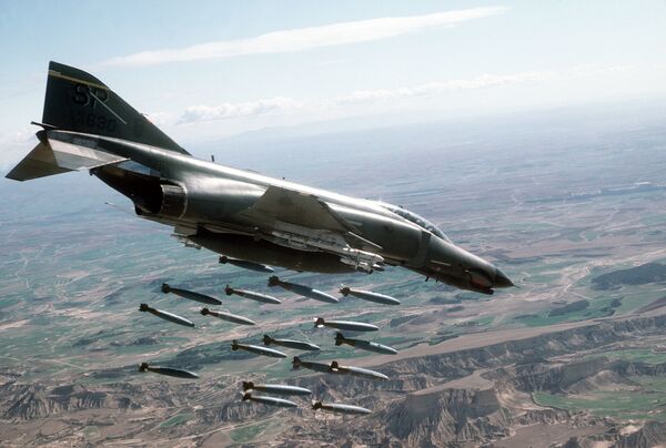 Tiêm kích F-4E Phantom II Tiêm kích F-4E Phantom II - Sputnik Việt Nam