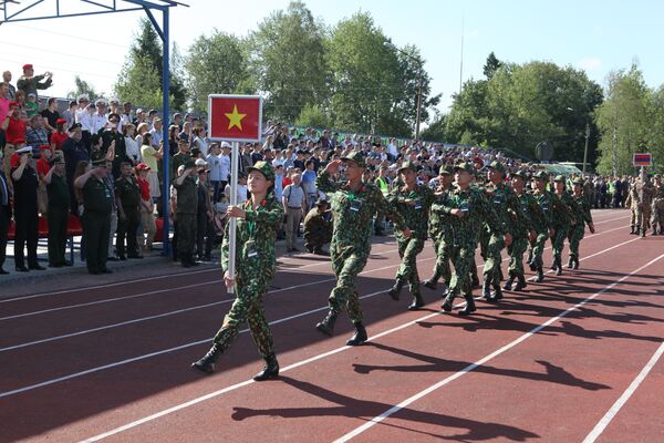 Việt Nam tham dự cuộc thi tiếp sức quân y tại Army-2018 - Sputnik Việt Nam