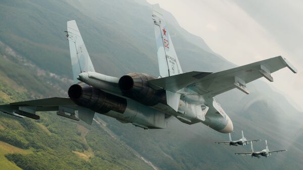 Su-27 vượt trội F-15 khi đọ sức trên không, có thể ảnh hưởng đến cuộc chiến lực lượng NATO và Nga