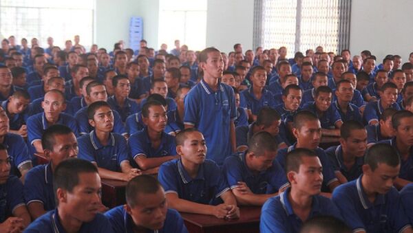 Học viên bày tỏ tâm tư, nguyện vọng với Cục trưởng Cục Phòng, chống tệ nạn xã hội. - Sputnik Việt Nam
