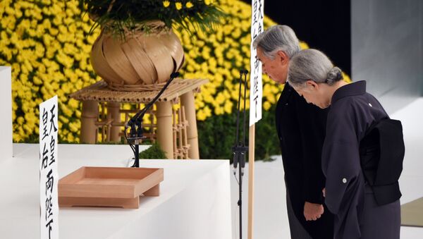 Nhật hoàng Akihito và Hoàng hậu Michiko - Sputnik Việt Nam