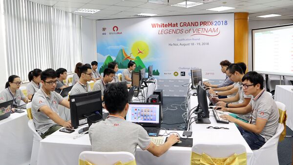 Đội hỗ trợ cuộc thi WhiteHat Grand Prix 2018 - Sputnik Việt Nam