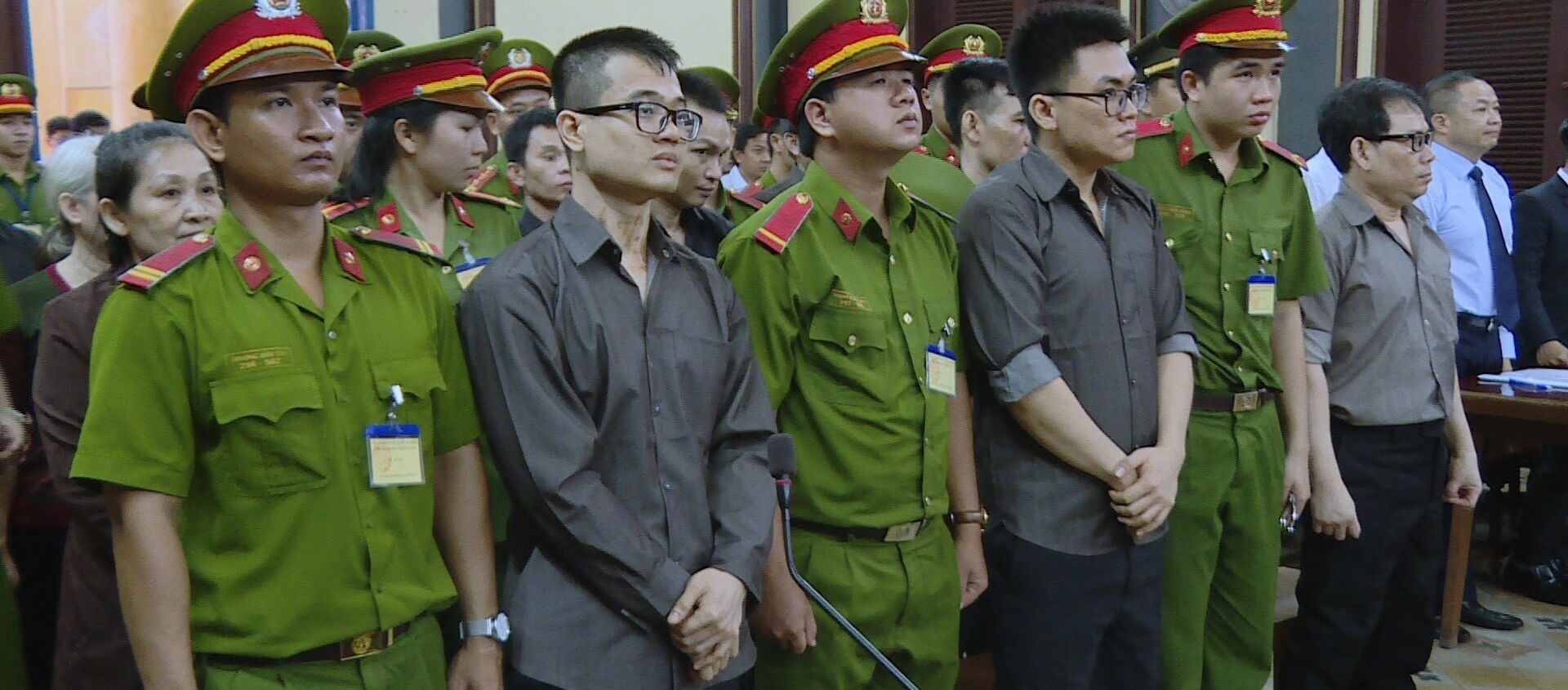 Các bị cáo tại phiên tòa ngày 21/8/2018. - Sputnik Việt Nam, 1920, 21.08.2018