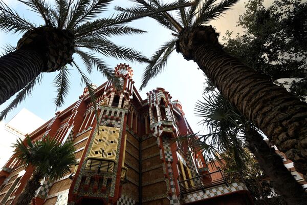 Nhà Vicens do kiến trúc sư Antonio Gaudi xây dựng tại Barcelona - Sputnik Việt Nam