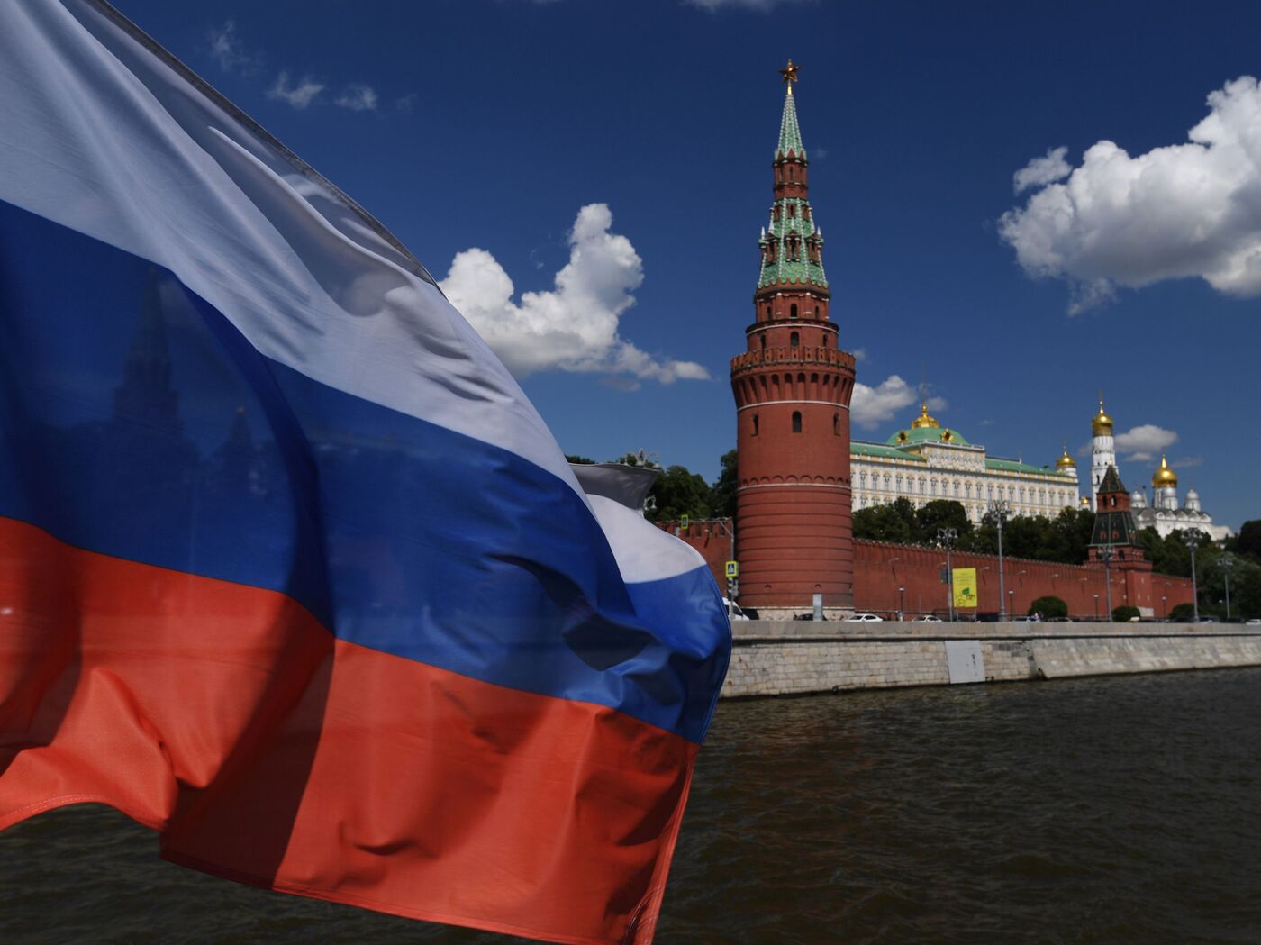 Ngôi Sao Đỏ Nga Trên Tháp Của Điện Kremlin Moscow Hình ảnh Sẵn có - Tải  xuống Hình ảnh Ngay bây giờ - Biểu tượng - Đồ thủ công, Bầu trời, Cảnh