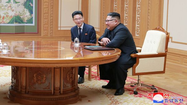 Lãnh đạo CHDCND Triều Tiên Kim Jong-un gặp Chủ tịch Hội đồng Liên bang Nga Valentina Matvienko - Sputnik Việt Nam