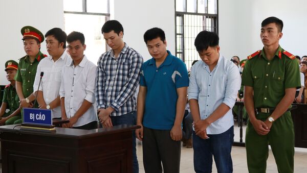 Các bị cáo được đưa ra xét xử tại Tòa án nhân dân tỉnh Ninh Thuận - Sputnik Việt Nam