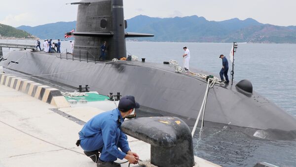 Tàu ngầm huấn luyện Lực lượng Tự vệ trên biển Nhật Bản thăm Việt Nam - Sputnik Việt Nam