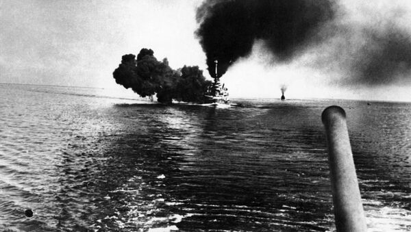 Thiết giáp hạm Schleswig-Holstein trong trận chiến - Sputnik Việt Nam