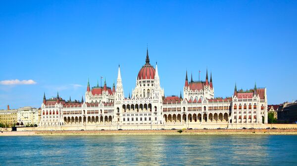 Tòa nhà Quốc hội tại Budapest, Hungary - Sputnik Việt Nam