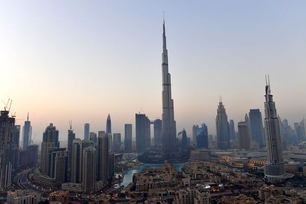 Cao ốc chọc trời Burj Khalifa cao nhất thế giới ở Dubai - Sputnik Việt Nam